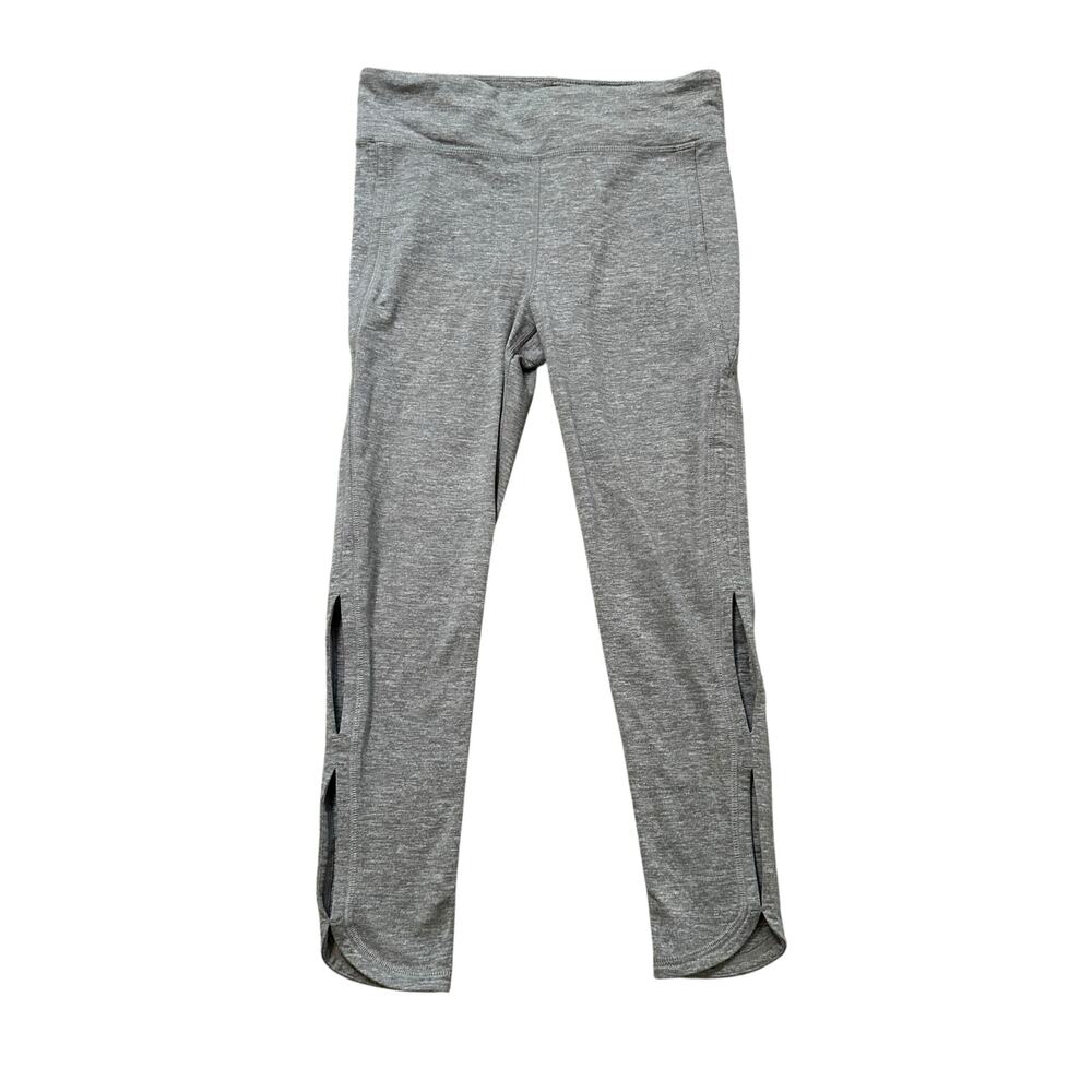 Free People Movement light gray crop leggings size M
